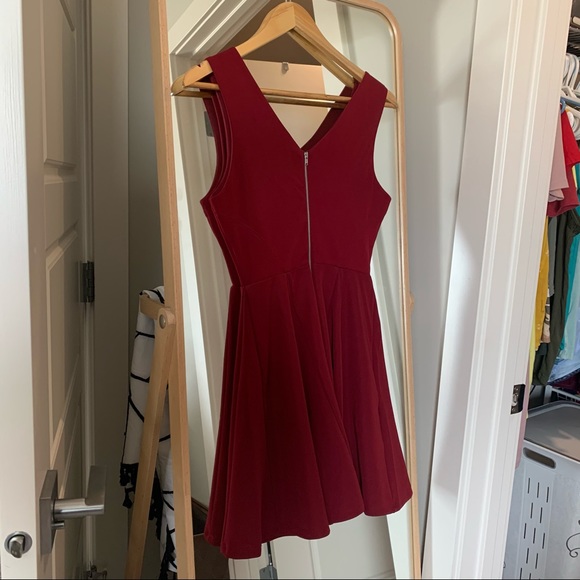 Cute Burgundy Dress ♥️ - Picture 2 of 3